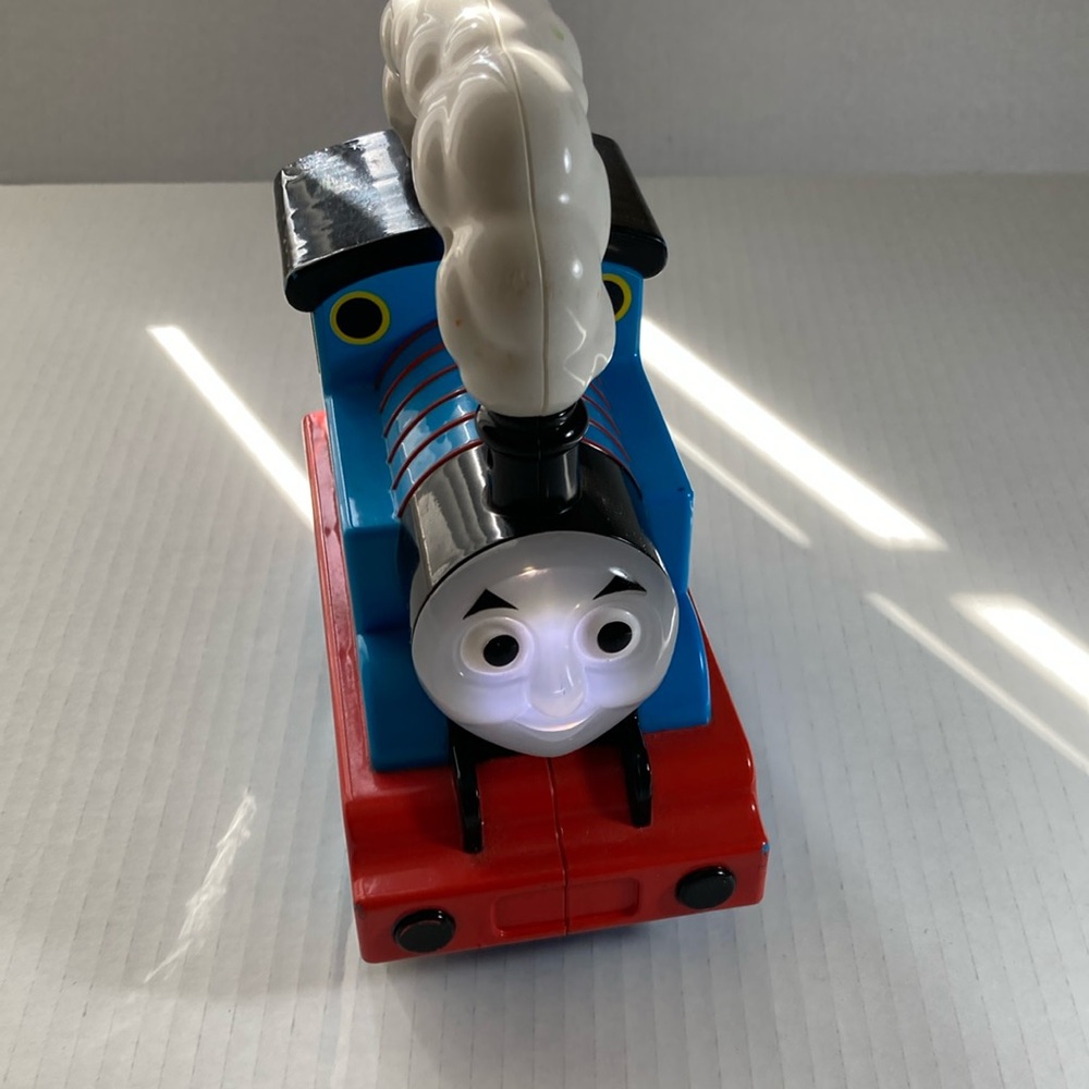 Little Tikes Light N Go Thomas the Train
